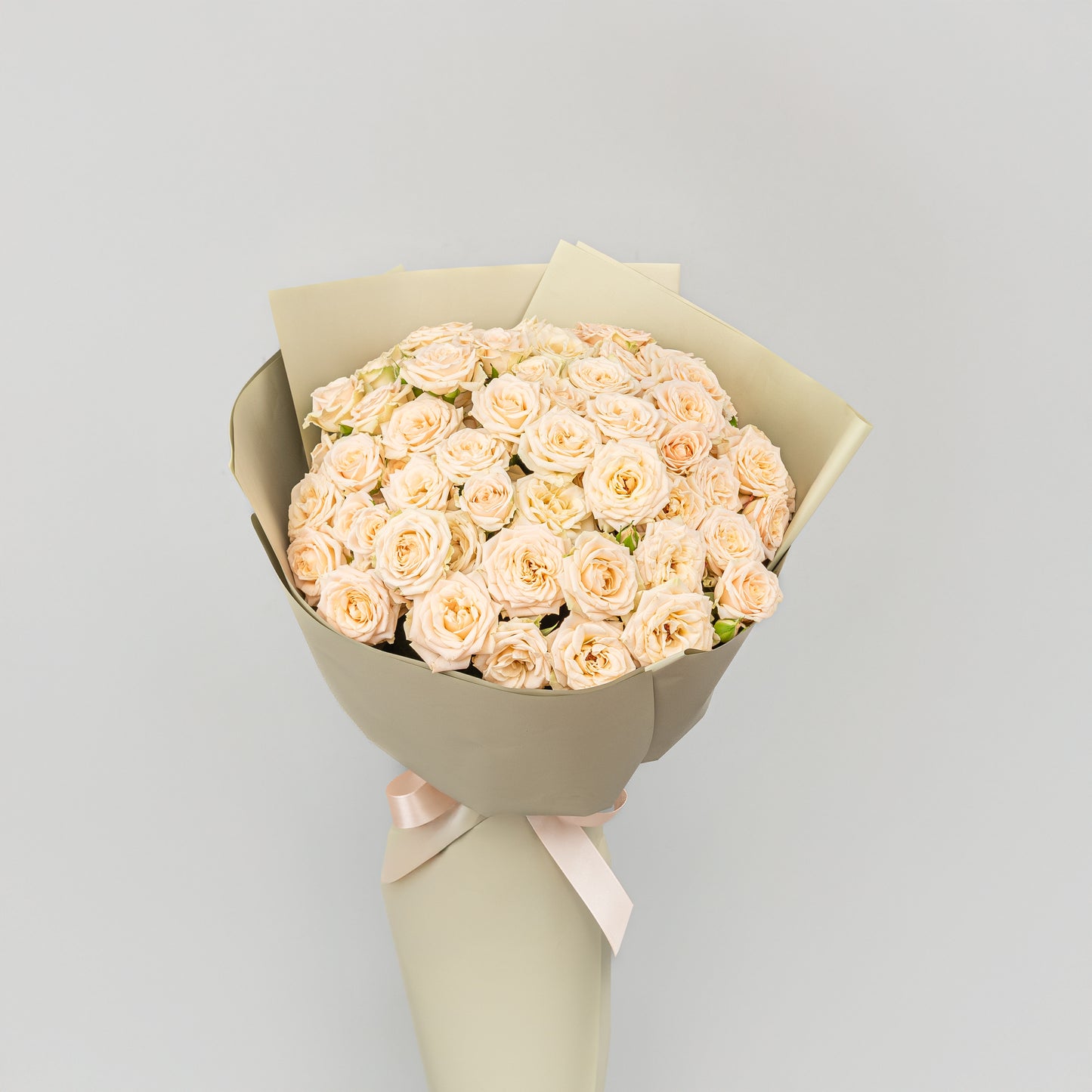 20 stem baby roses Grandeur Bouquet