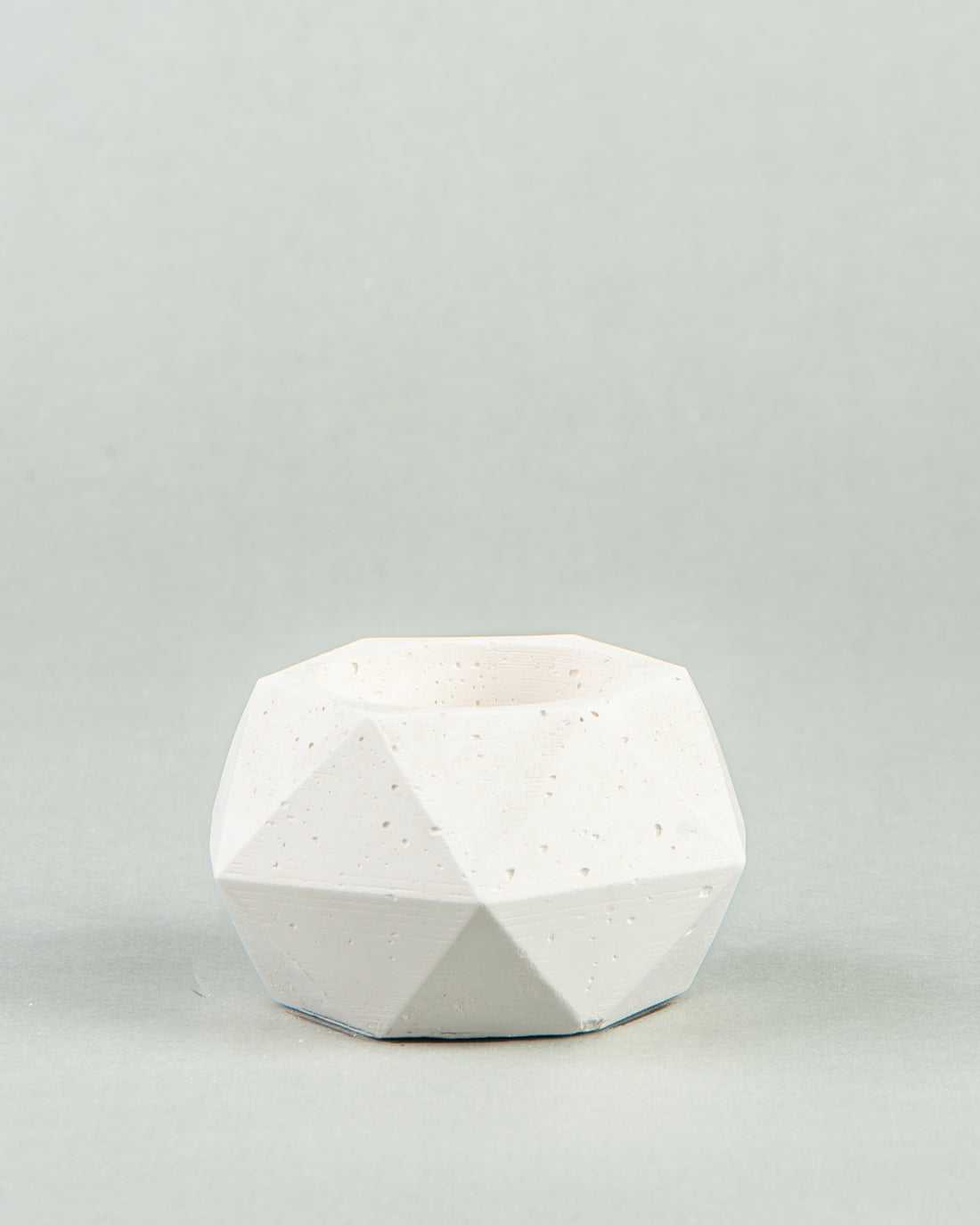 Hexagonal Haven: Small Concrete Holders for Candles or Cacti in Six Colors