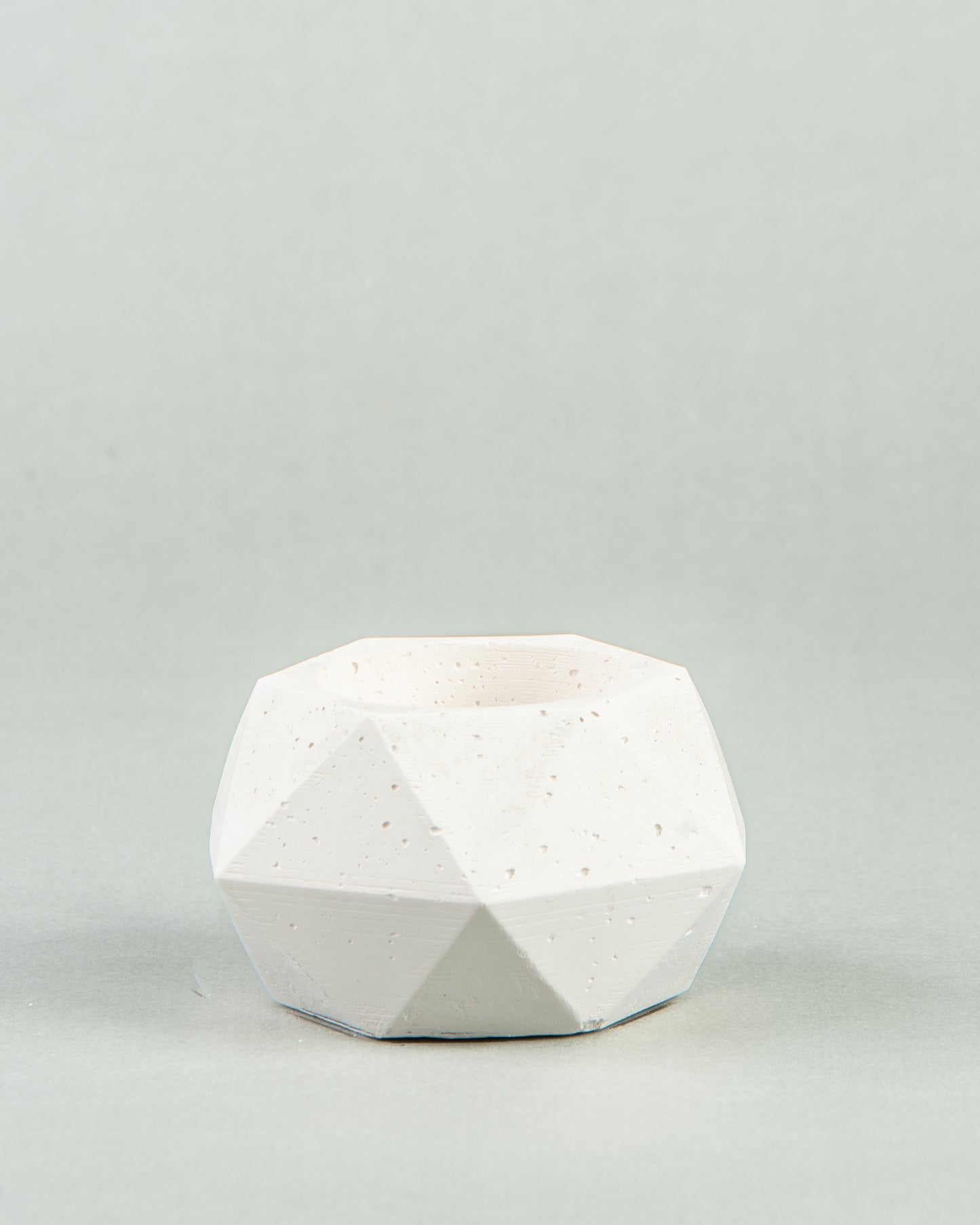 Hexagonal Haven: Small Concrete Holders for Candles or Cacti in Six Colors