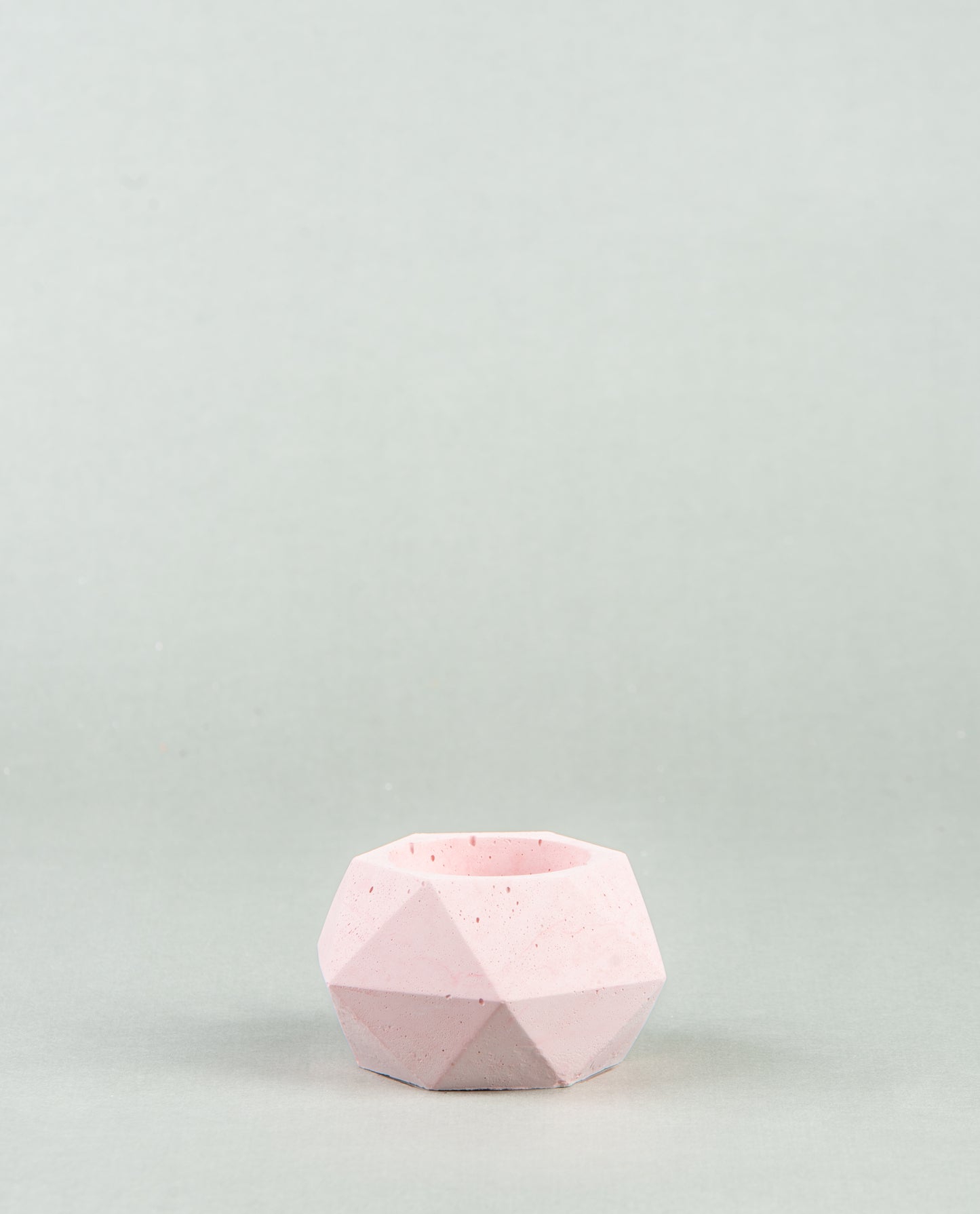 Hexagonal Haven: Small Concrete Holders for Candles or Cacti in Six Colors