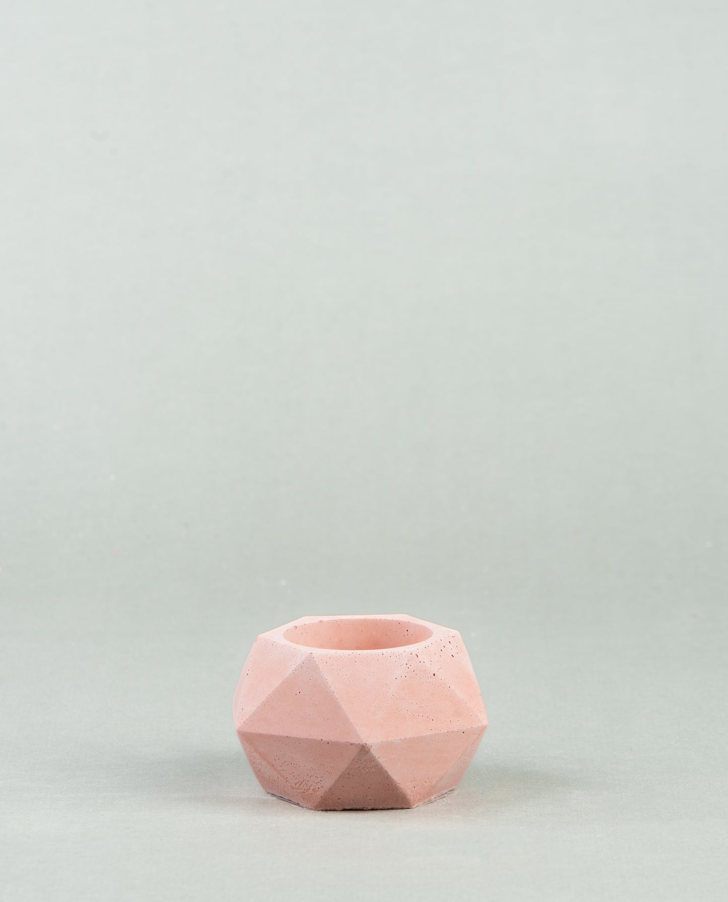 Hexagonal Haven: Small Concrete Holders for Candles or Cacti in Six Colors